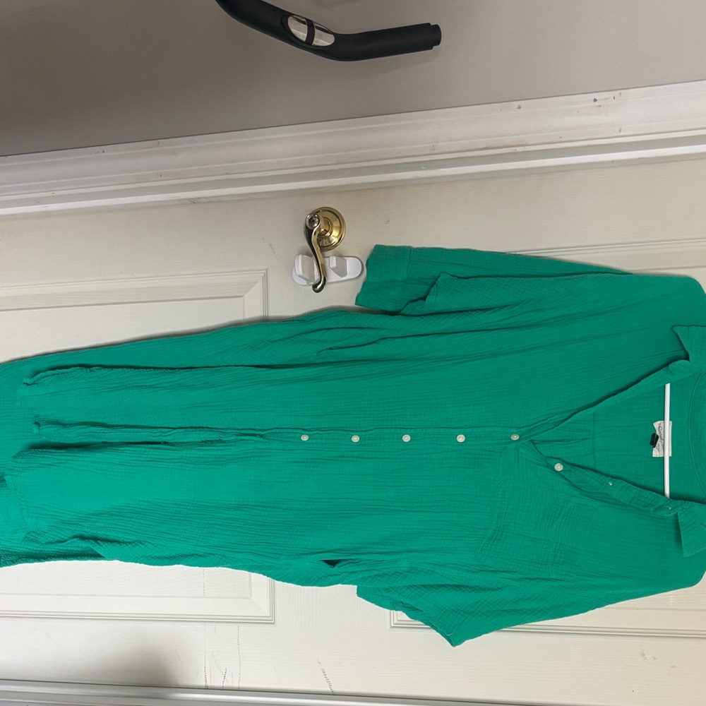 Universal Thread Green Long Sleeve Dress